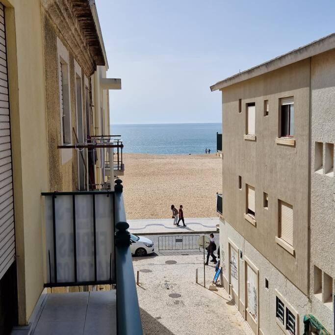 Junto A Praia Nazaré Eksteriør billede